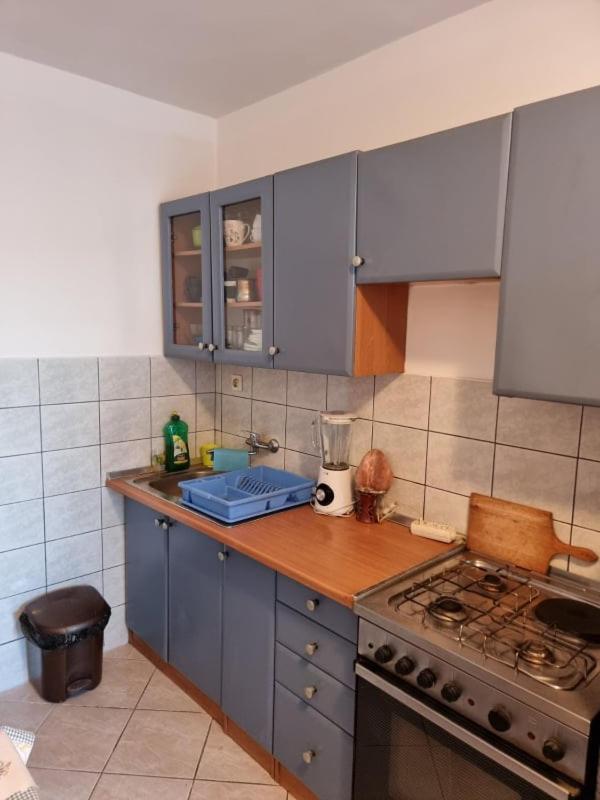 Apartmani Petra PUY Exterior foto